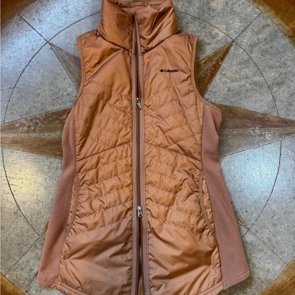 Columbia Women's Brown Quilted Vest